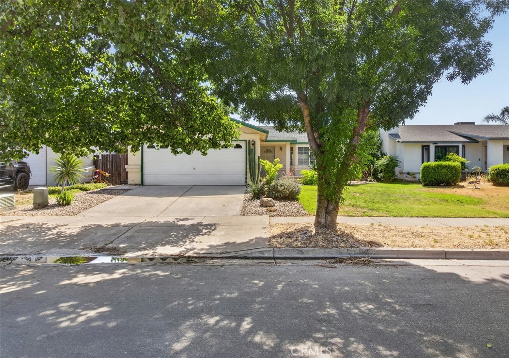 336 Serano Street Merced, CA 95341 - Photo 2 of 36