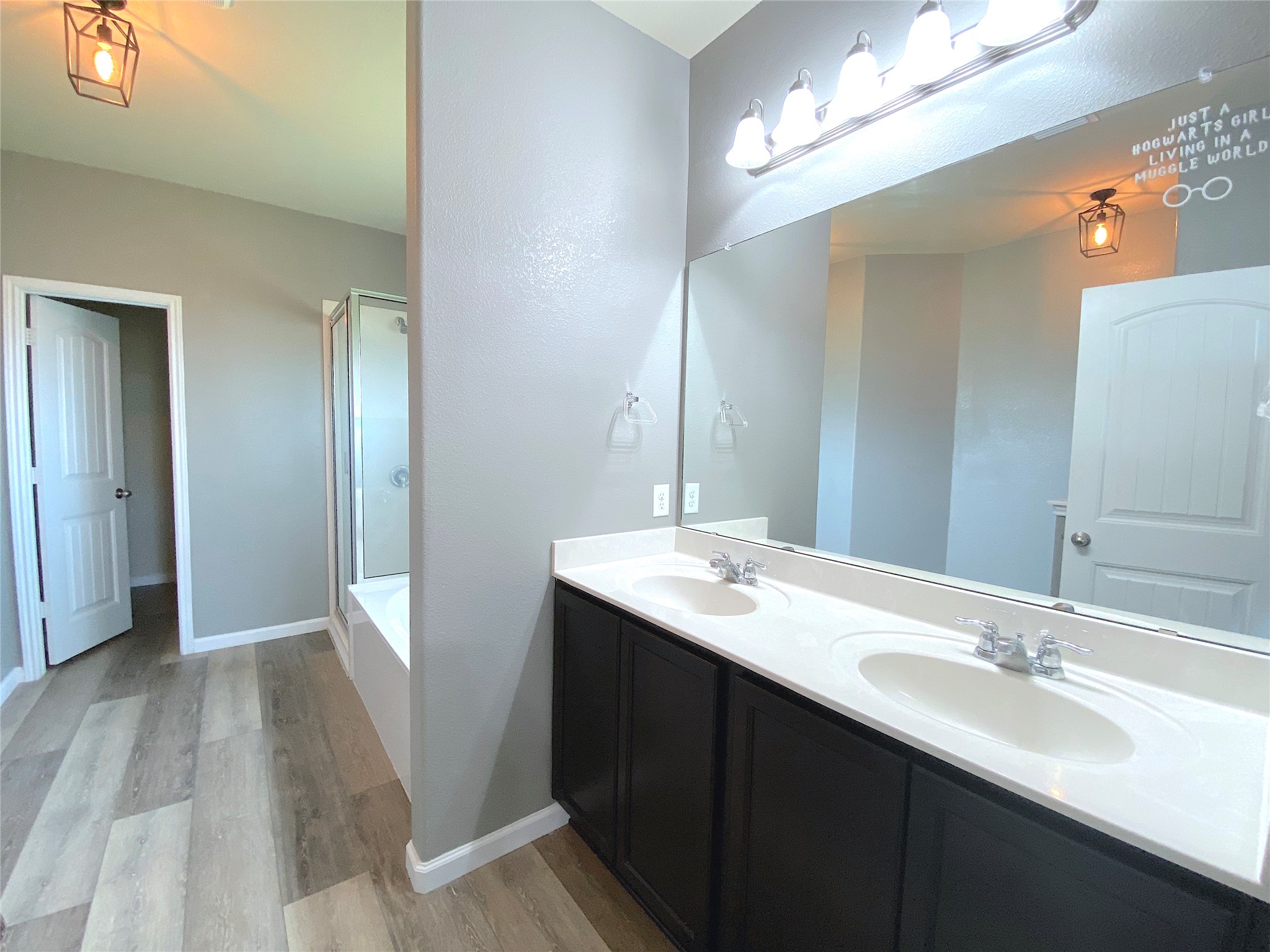 122 Liard River Road Hutto, TX 78634 - Photo 16 of 33