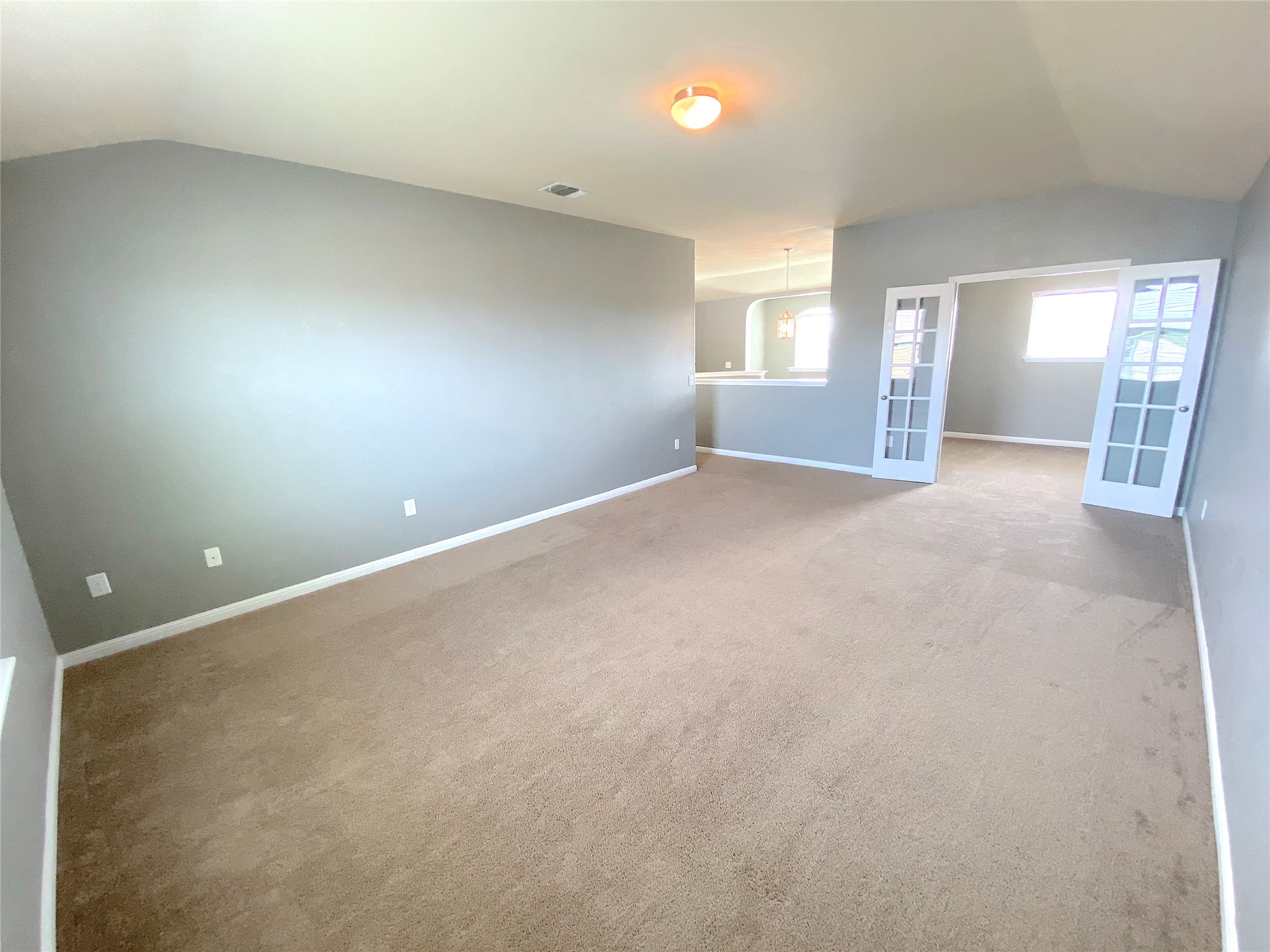 122 Liard River Road Hutto, TX 78634 - Photo 21 of 33