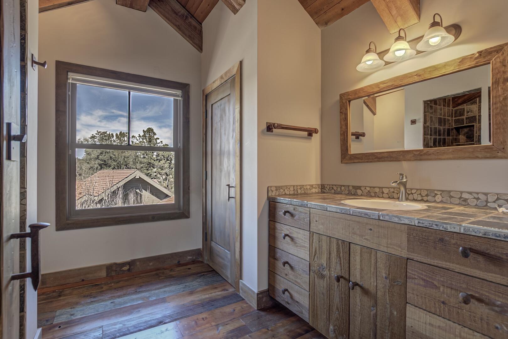 2401 East Rim Club Drive Payson, AZ 85541 - Photo 62 of 116 Loft 3/4 bathroom