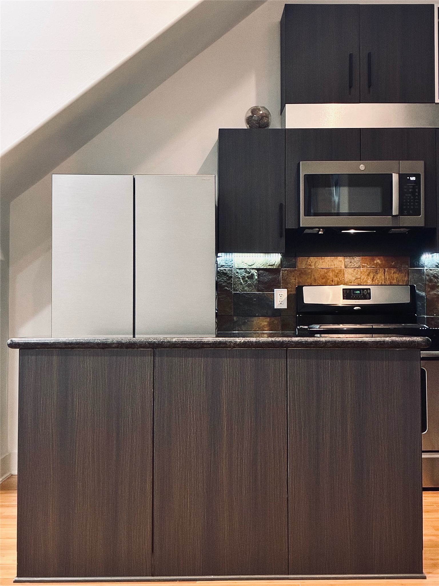 2010 Blodgett Street, Unit G Houston, TX 77004 - Photo 2 of 37