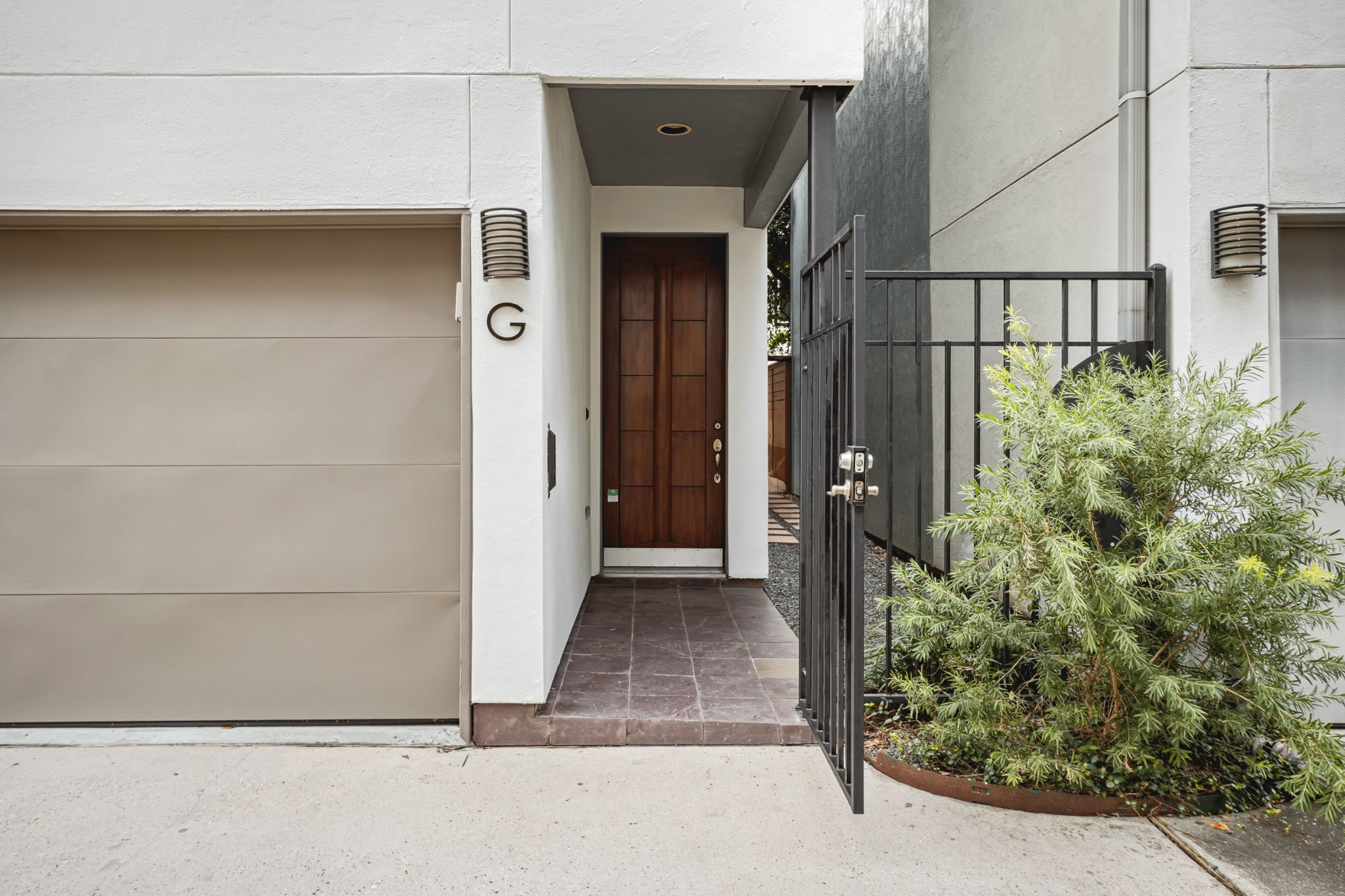 2010 Blodgett Street, Unit G Houston, TX 77004 - Photo 21 of 37