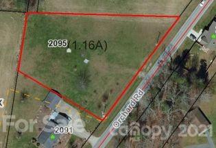 2095 Orchard Road Flat Rock, NC 28731 - Photo 5 of 12 Gallery Image 5
