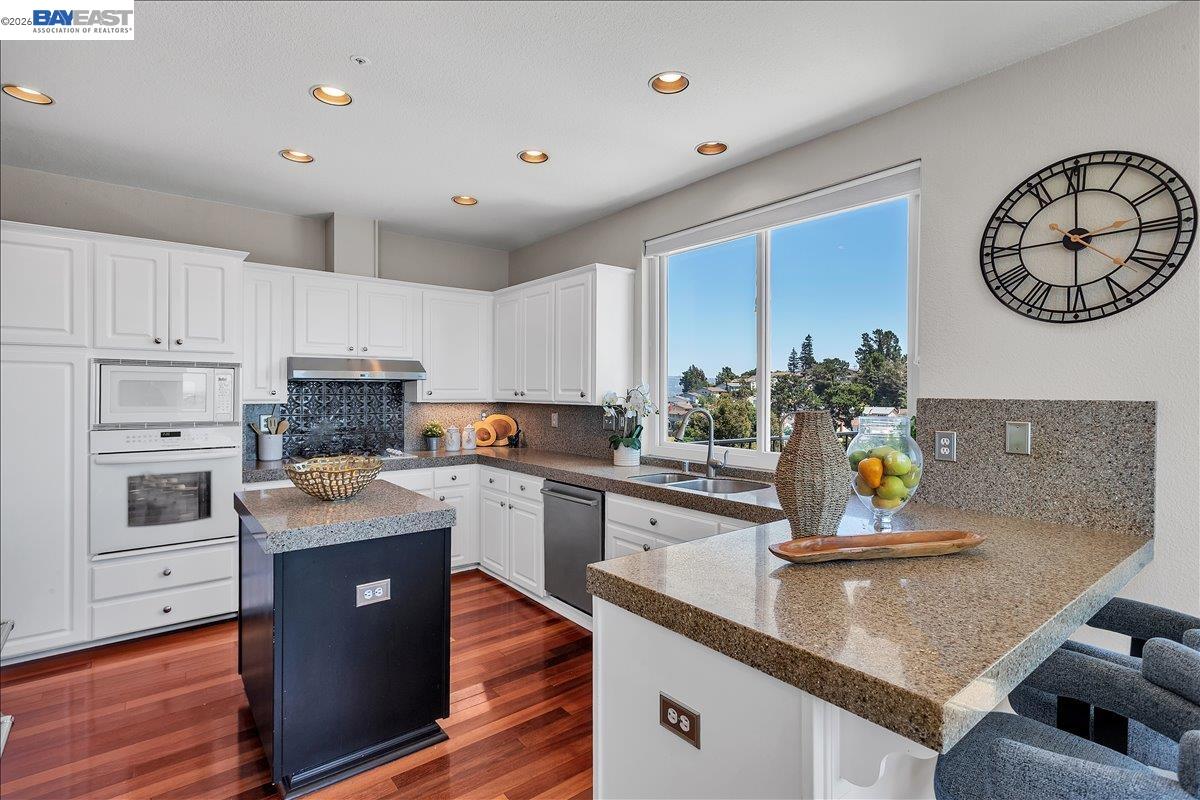 2433 Fox Ridge Drive Castro Valley, CA 94546 - Photo 27 of 76