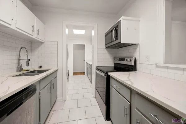 $120,000 | 3101 Highland Road, Unit 204, Baton Rouge, LA 70802