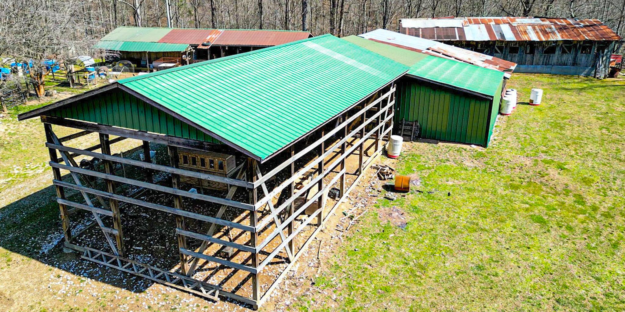 292 Bulldog Road Manchester, KY 40962 - Photo 39 of 45 leanto
