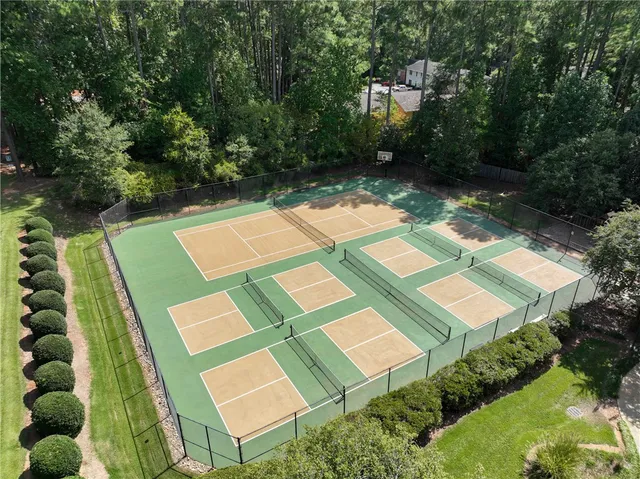 $675,000 | 510 Heron Cove Circle, Seneca, SC 29672