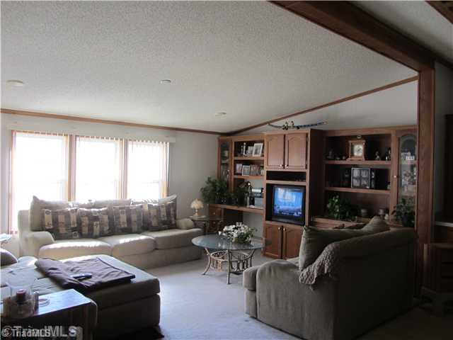 1853 Amostown Road Sandy Ridge, NC 27046 - Photo 11 of 16 Den/Family/Great Room.