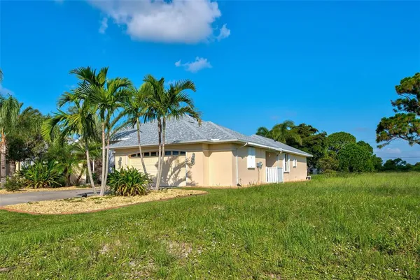 $7,500 | 956 Boundary Boulevard, Rotonda West, FL 33947