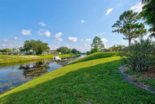 $7,500 | 956 Boundary Boulevard, Rotonda West, FL 33947