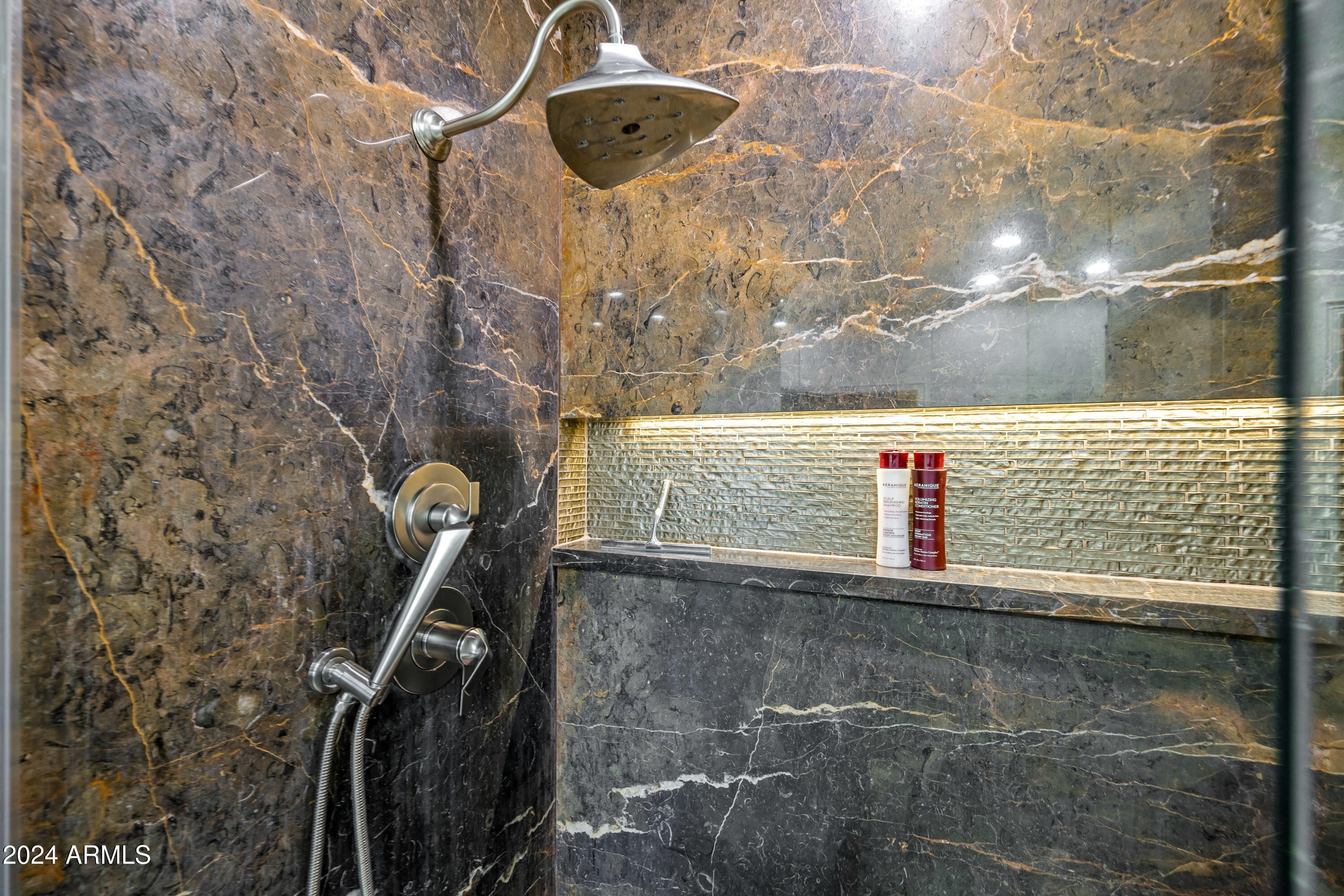 7323 East Gainey Ranch Road, Unit 4 Scottsdale, AZ 85258 - Photo 29 of 67 Upgraded Main Level Bathroom