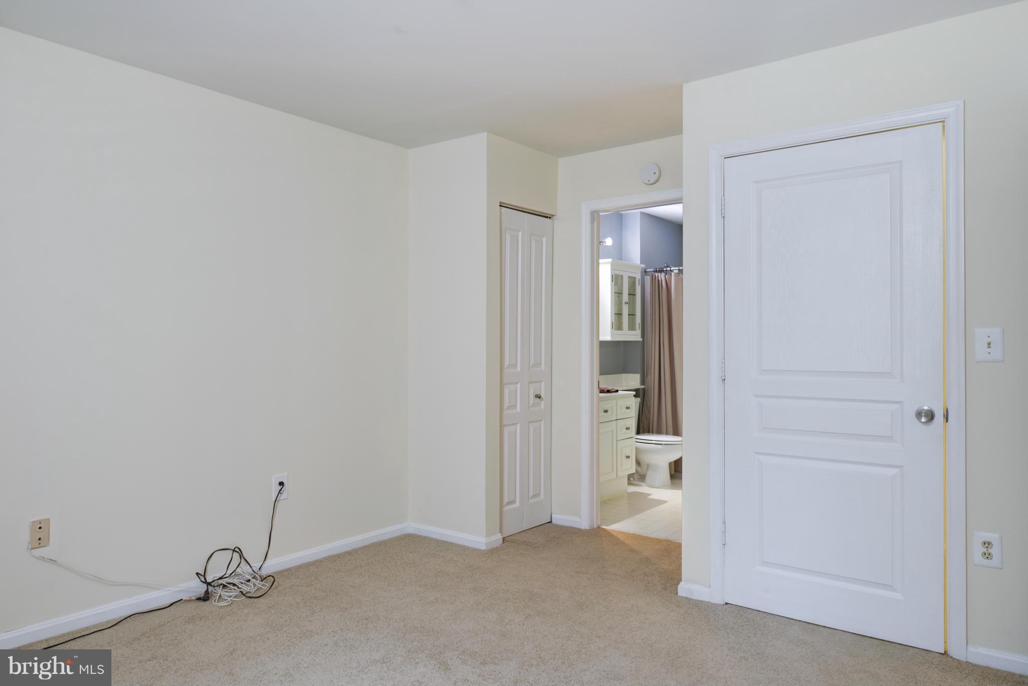 5575 Seminary Road, Unit 103 Falls Church, VA 22041 - Photo 9 of 22 Bedroom (Master) 2