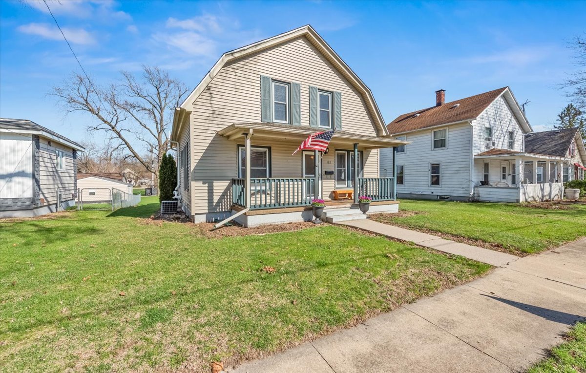 122 North Stott Street Genoa, IL 60135 - Photo 32 of 44