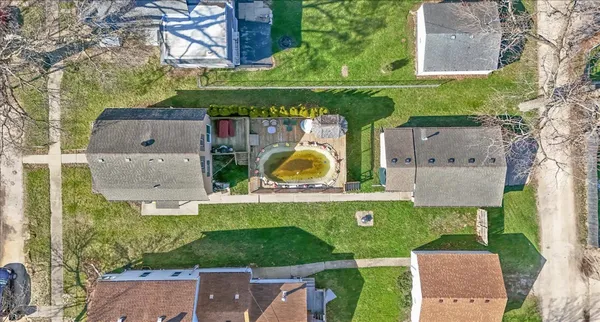 $219,000 | 122 North Stott Street, Genoa, IL 60135