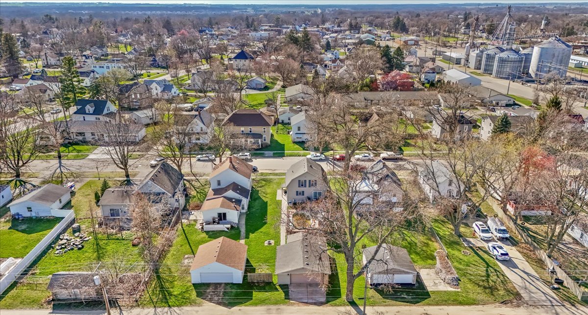 122 North Stott Street Genoa, IL 60135 - Photo 39 of 44