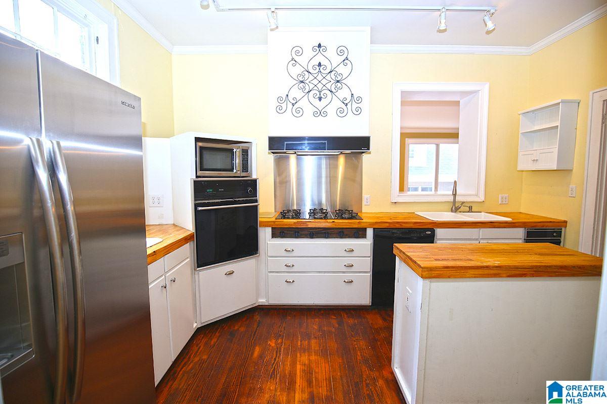 928 Linwood Road Birmingham, AL 35222 - Photo 9 of 23