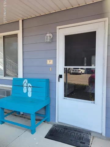 $118,000 | 1664 Beach Boulevard, Unit 7, Biloxi, MS 39531