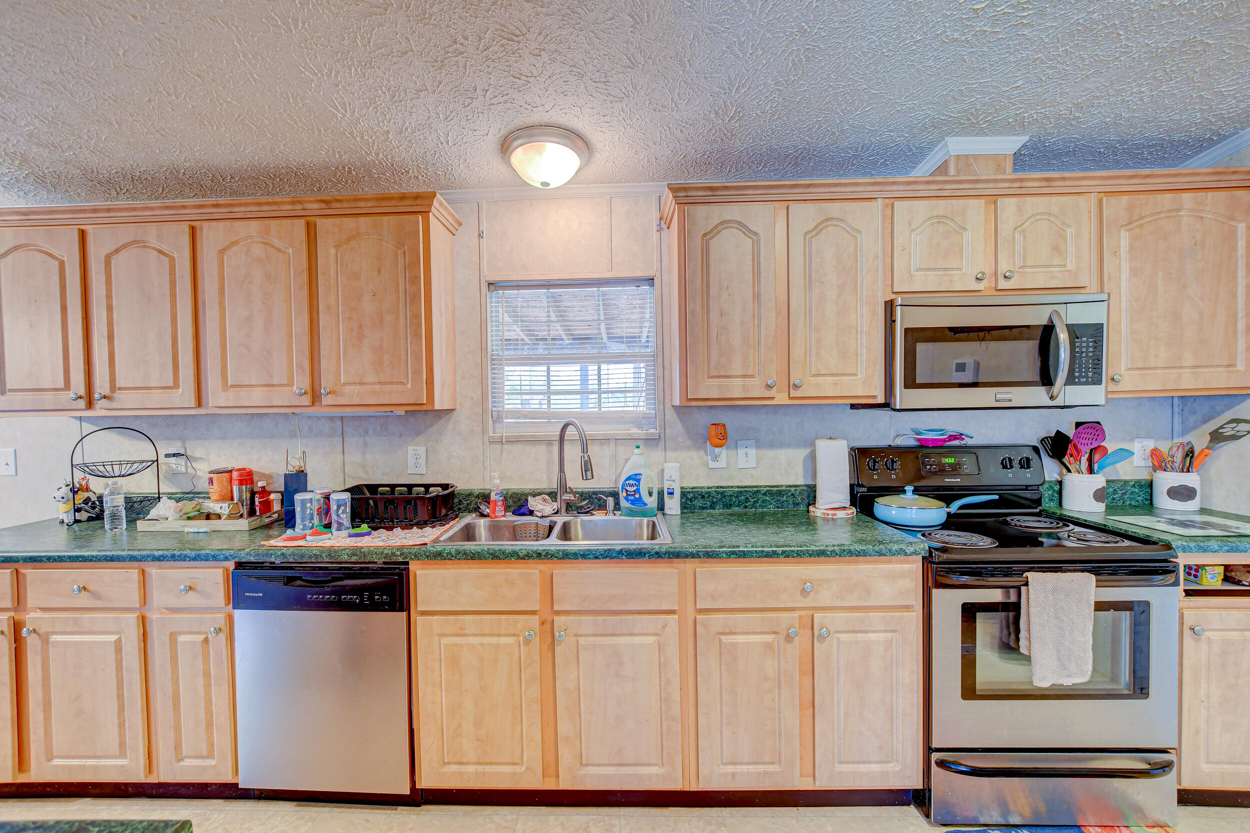 111 Independent School Road Reevesville, SC 29471 - Photo 6 of 35 DSC_4888_89_90_91_92
