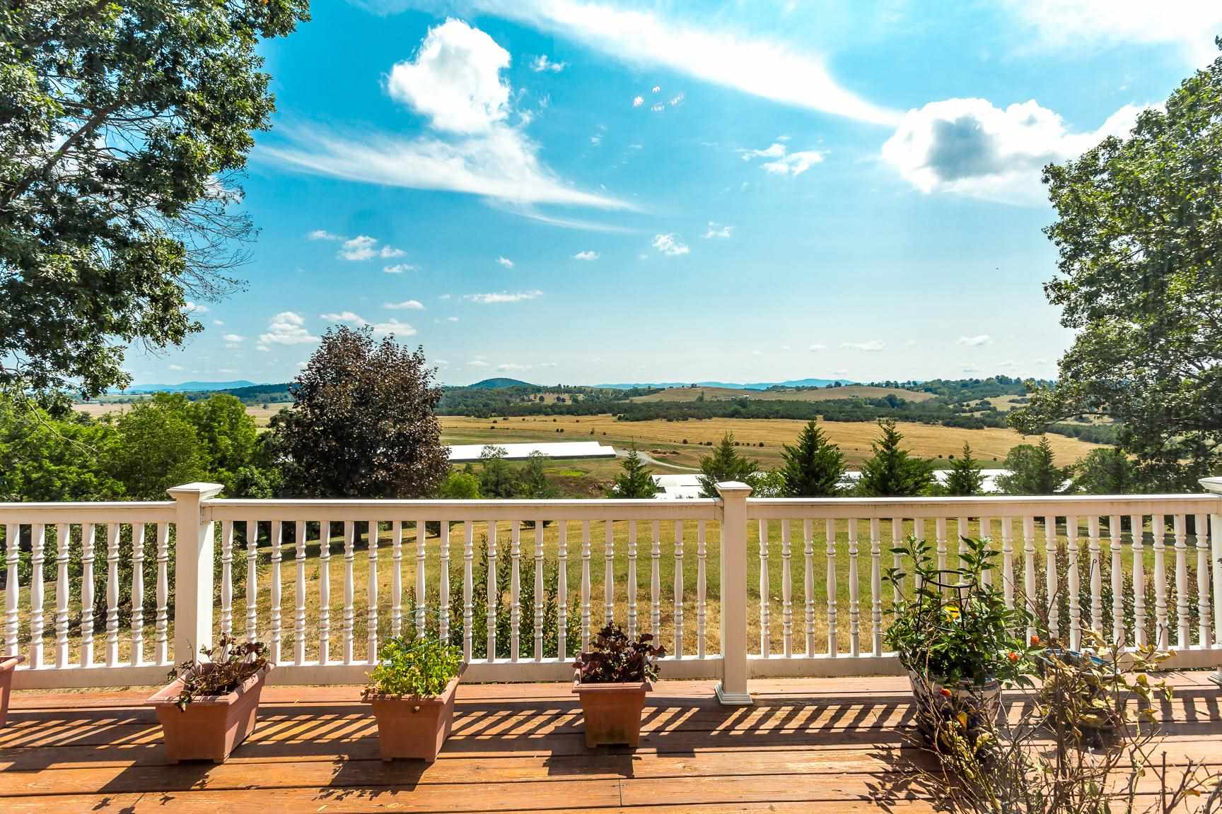 6403 Spring Hill Road Bridgewater, VA 22812 - Photo 5 of 52