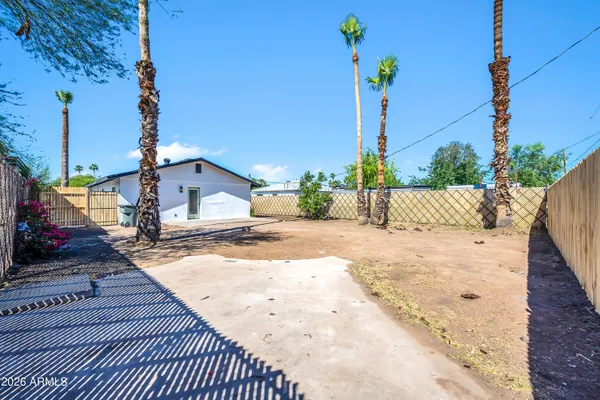 $425,999 | 2813 North Greenfield Road, Phoenix, AZ 85006