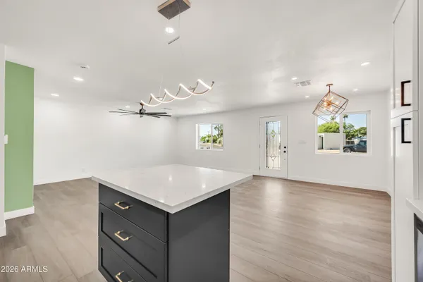 $425,999 | 2813 North Greenfield Road, Phoenix, AZ 85006
