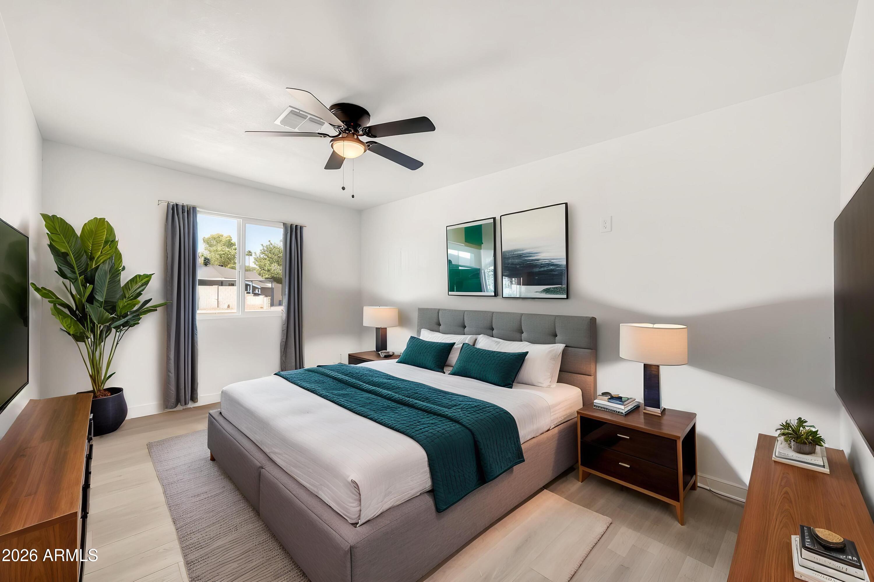 2813 North Greenfield Road Phoenix, AZ 85006 - Photo 9 of 31 2813 N Greenfield Rd VS 3