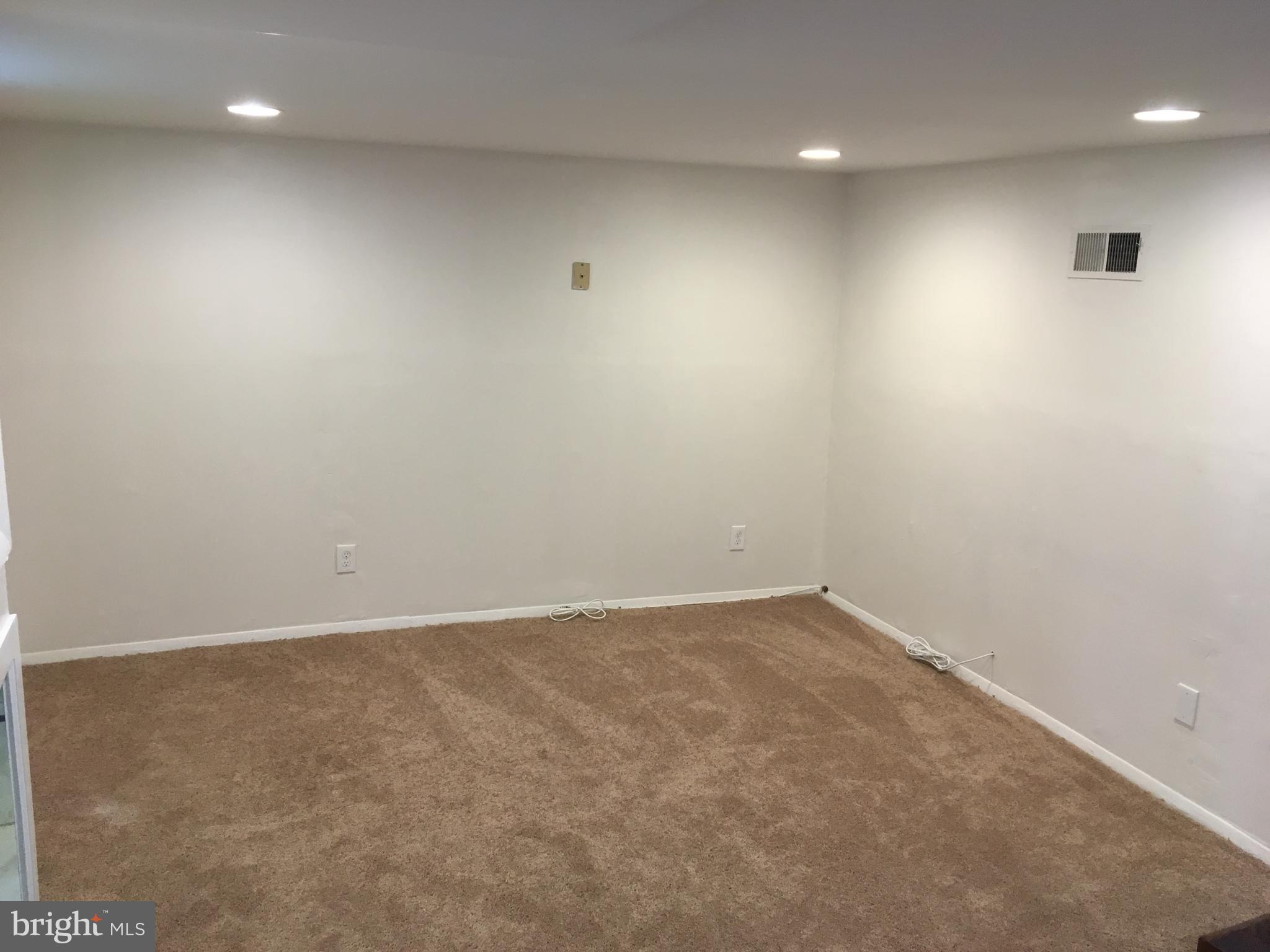 4777 Melbourne Road Baltimore, MD 21229 - Photo 19 of 29 Interior (General)