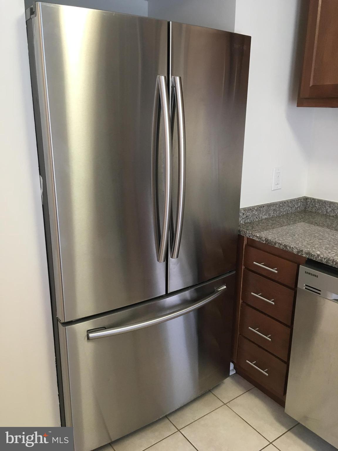 4777 Melbourne Road Baltimore, MD 21229 - Photo 10 of 29 Kitchen