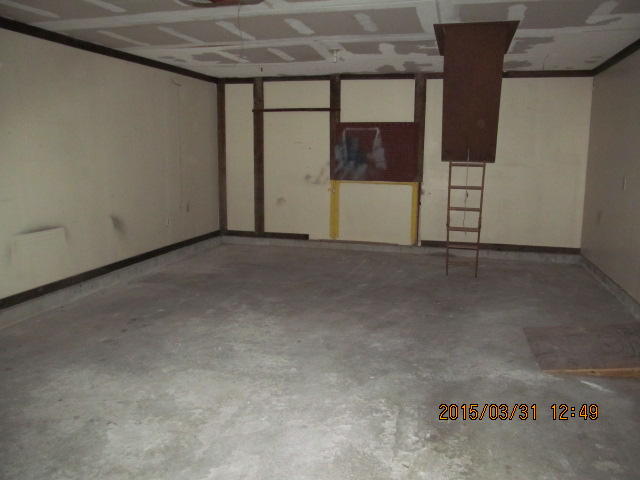 107 Iron Road Summerville, SC 29486 - Photo 15 of 19 garage.JPG
