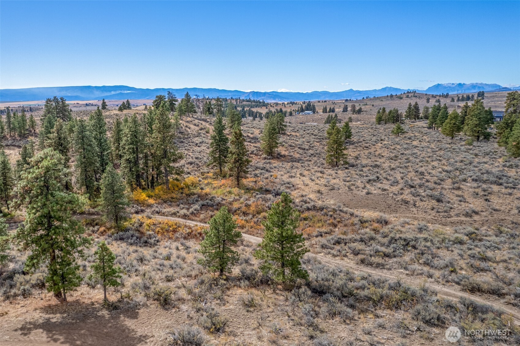 403 Wild Turkey Road East Wenatchee, WA 98802 - Photo 2 of 15 Gallery Image 2