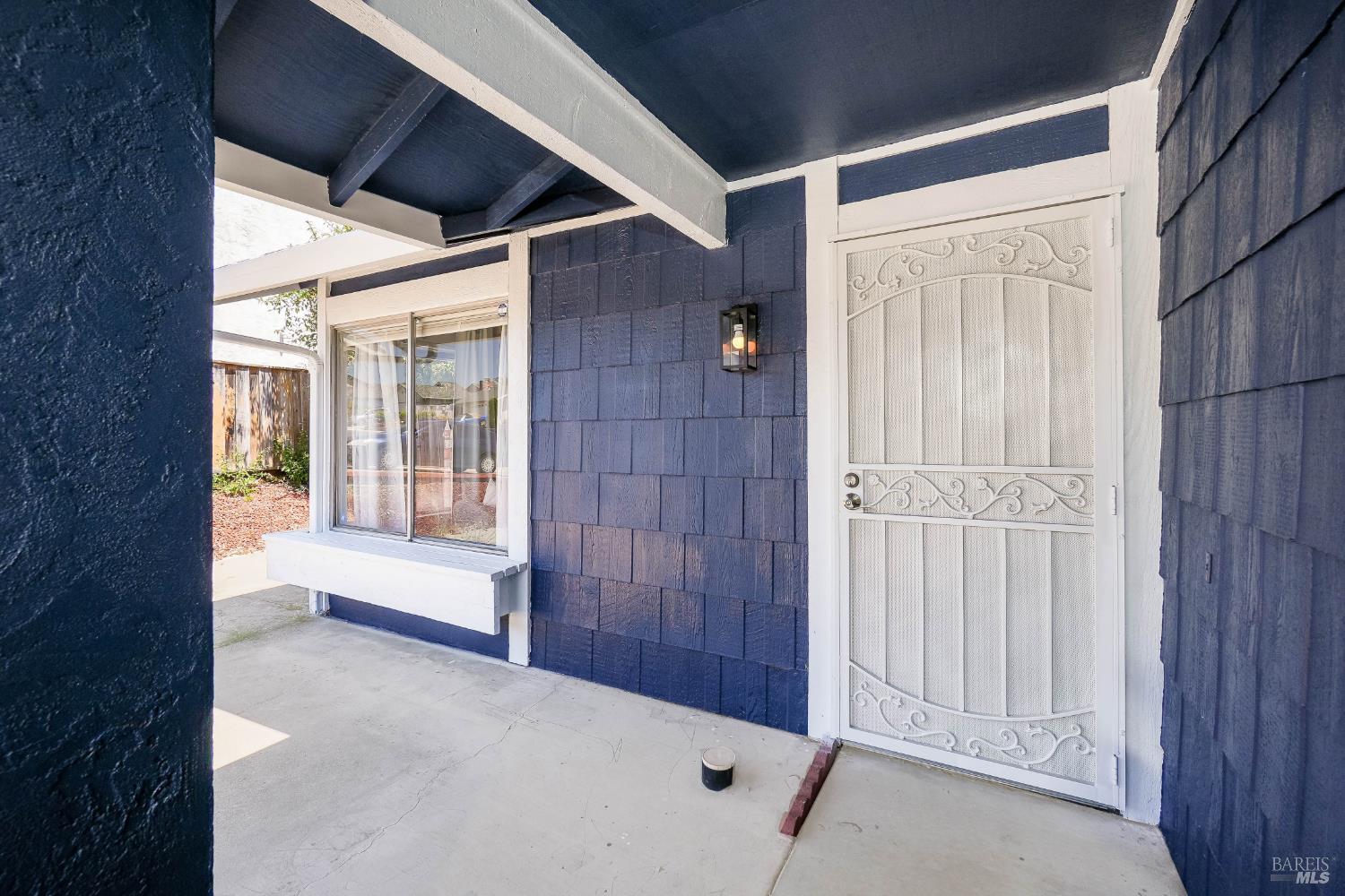740 Coral Ridge Circle Rodeo, CA 94572 - Photo 15 of 58