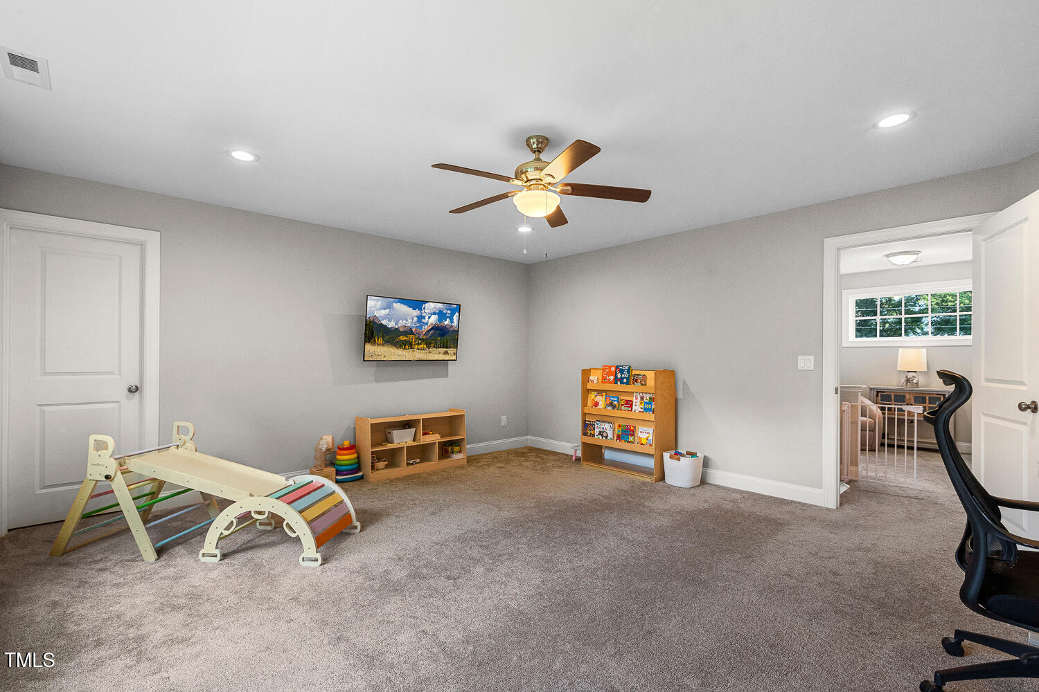 830 Wilbon Road Holly Springs, NC 27540 - Photo 47 of 60 a living room with furniture