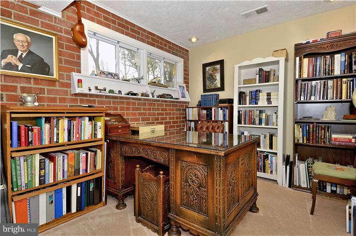 11415 Vale Road Oakton, VA 22124 - Photo 23 of 30 Interior (General)
