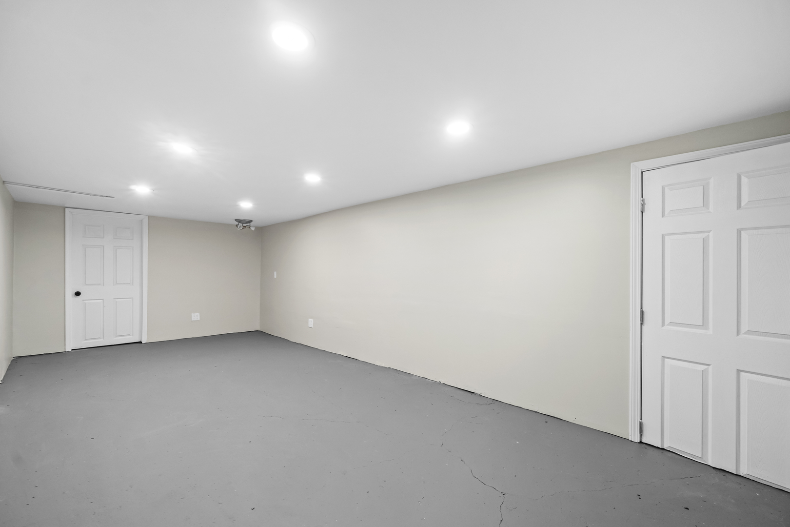 709 South Riverside Drive Villa Park, IL 60181 - Photo 20 of 26