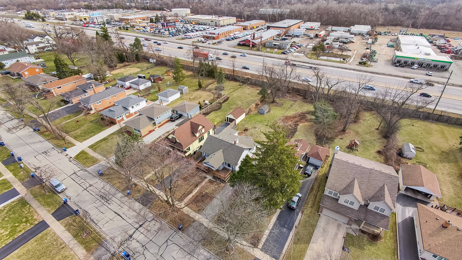 709 South Riverside Drive Villa Park, IL 60181 - Photo 3 of 26