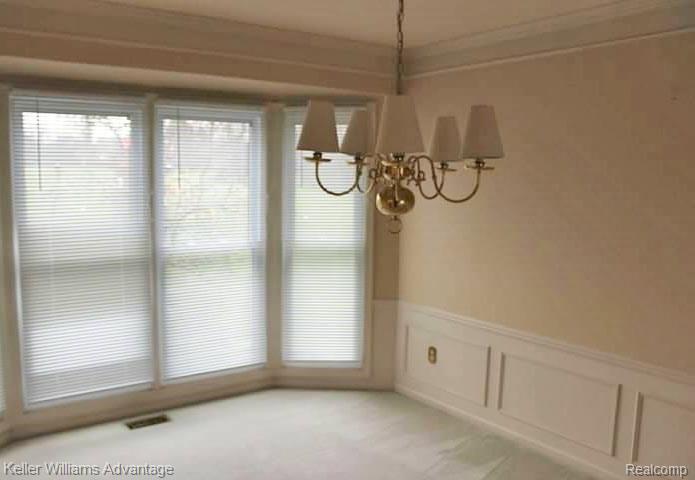 2386 Pleasant View Drive Rochester Hills, MI 48306 - Photo 4 of 25
