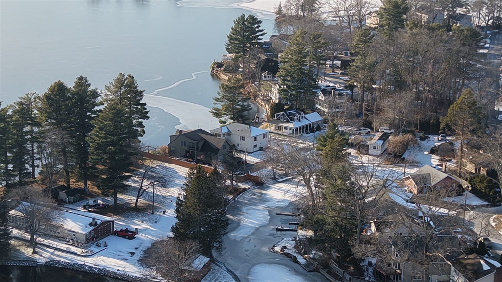 10 Indian Point Road Webster, MA 01570 - Photo 7 of 42