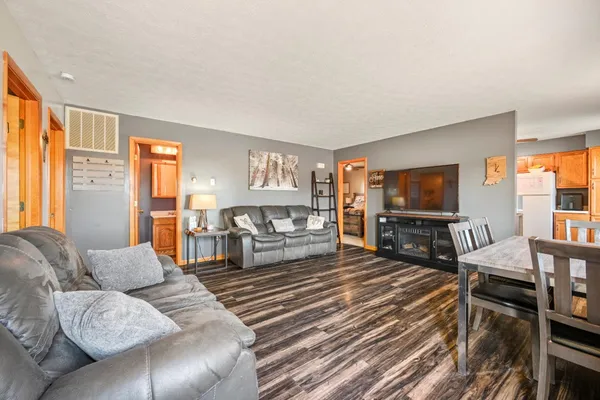 $208,000 | 909 North Street, Rising Sun, IN 47040