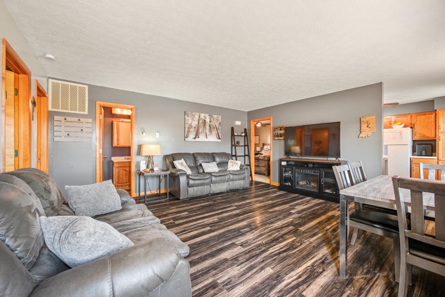 909 North Street Rising Sun, IN 47040 - Photo 3 of 23