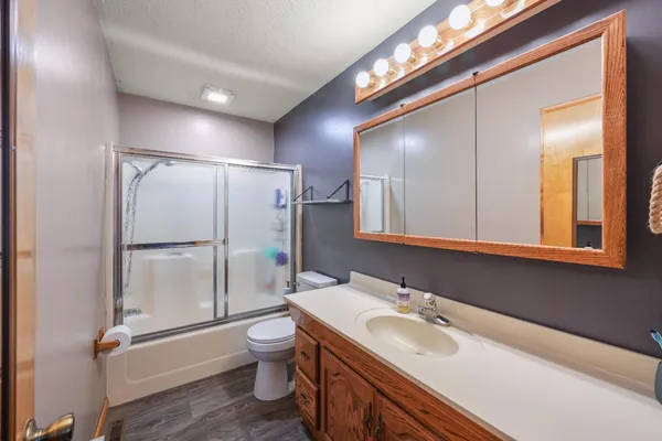 $208,000 | 909 North Street, Rising Sun, IN 47040