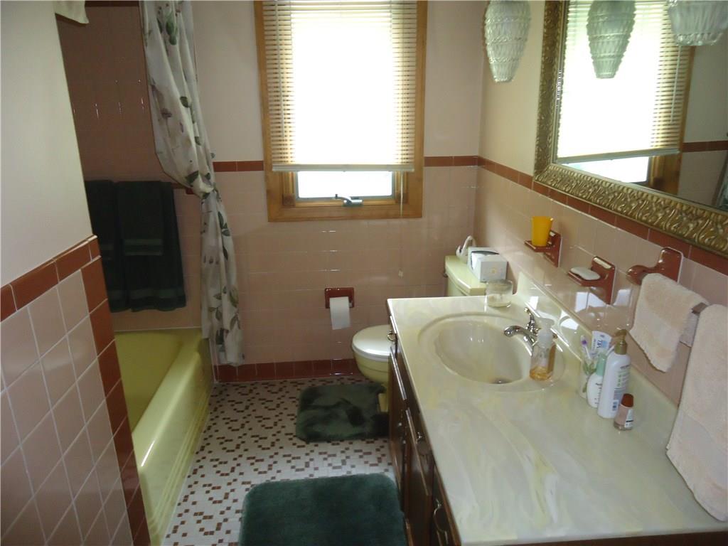 137 Altman Road Jeannette, PA 15644 - Photo 22 of 25 Gallery Image 22