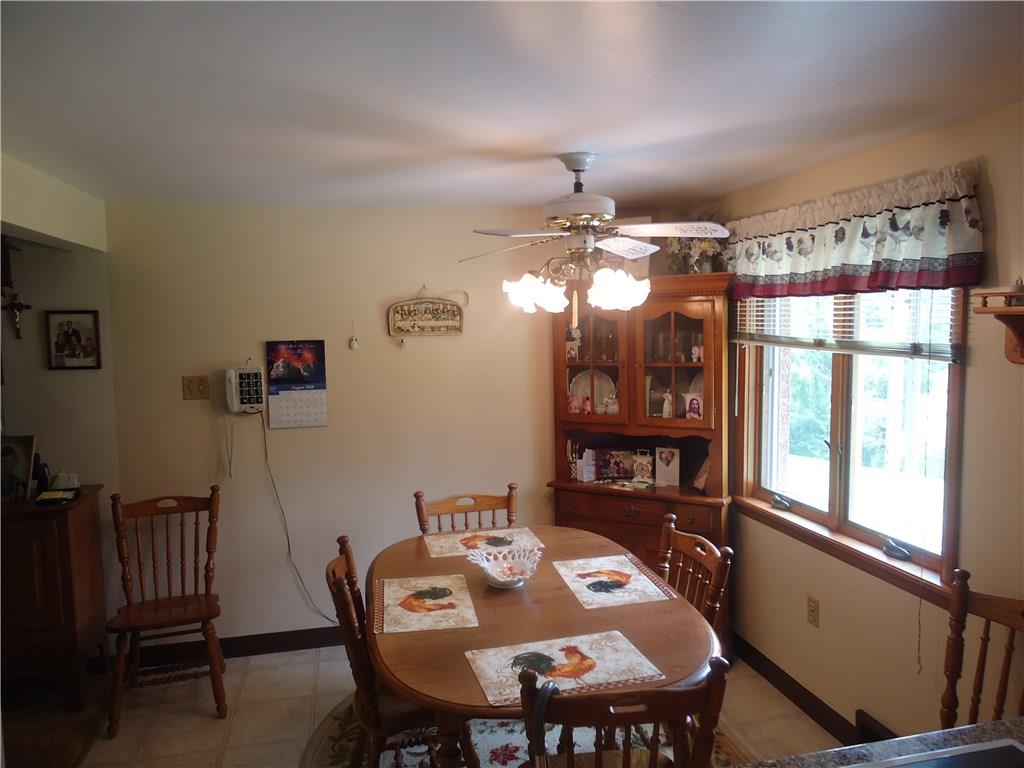 137 Altman Road Jeannette, PA 15644 - Photo 9 of 25 DINING ROOM