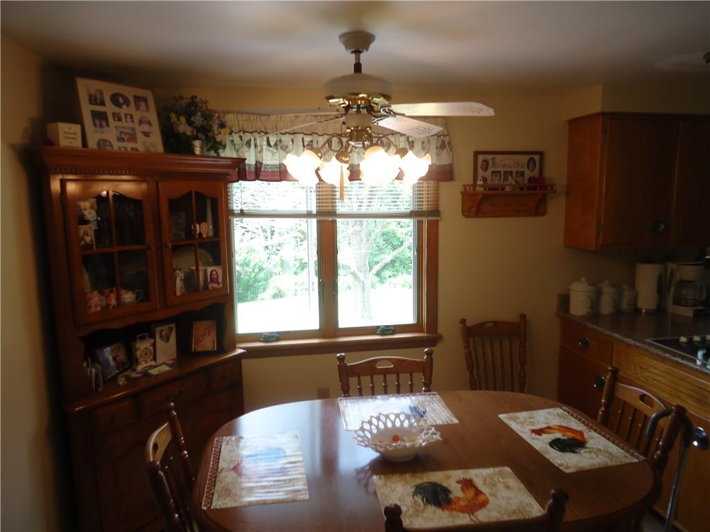 137 Altman Road Jeannette, PA 15644 - Photo 10 of 25 DINING ROOM