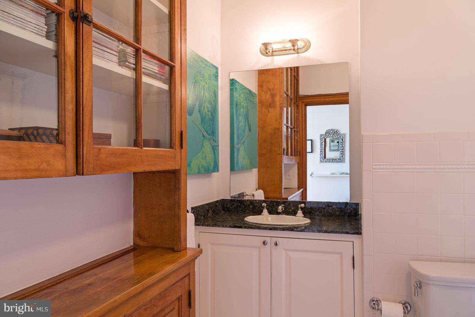 2853 Ontario Road Northwest, Unit 501 Washington, DC 20009 - Photo 12 of 25 Large bathrooms w/ plenty of storage space