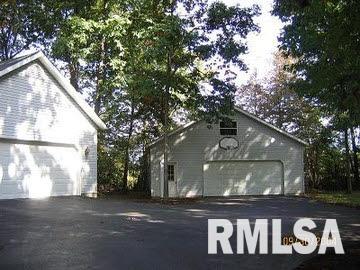 1900 Spring Garden Road Marion, IL 62959 - Photo 2 of 7 Gallery Image 2