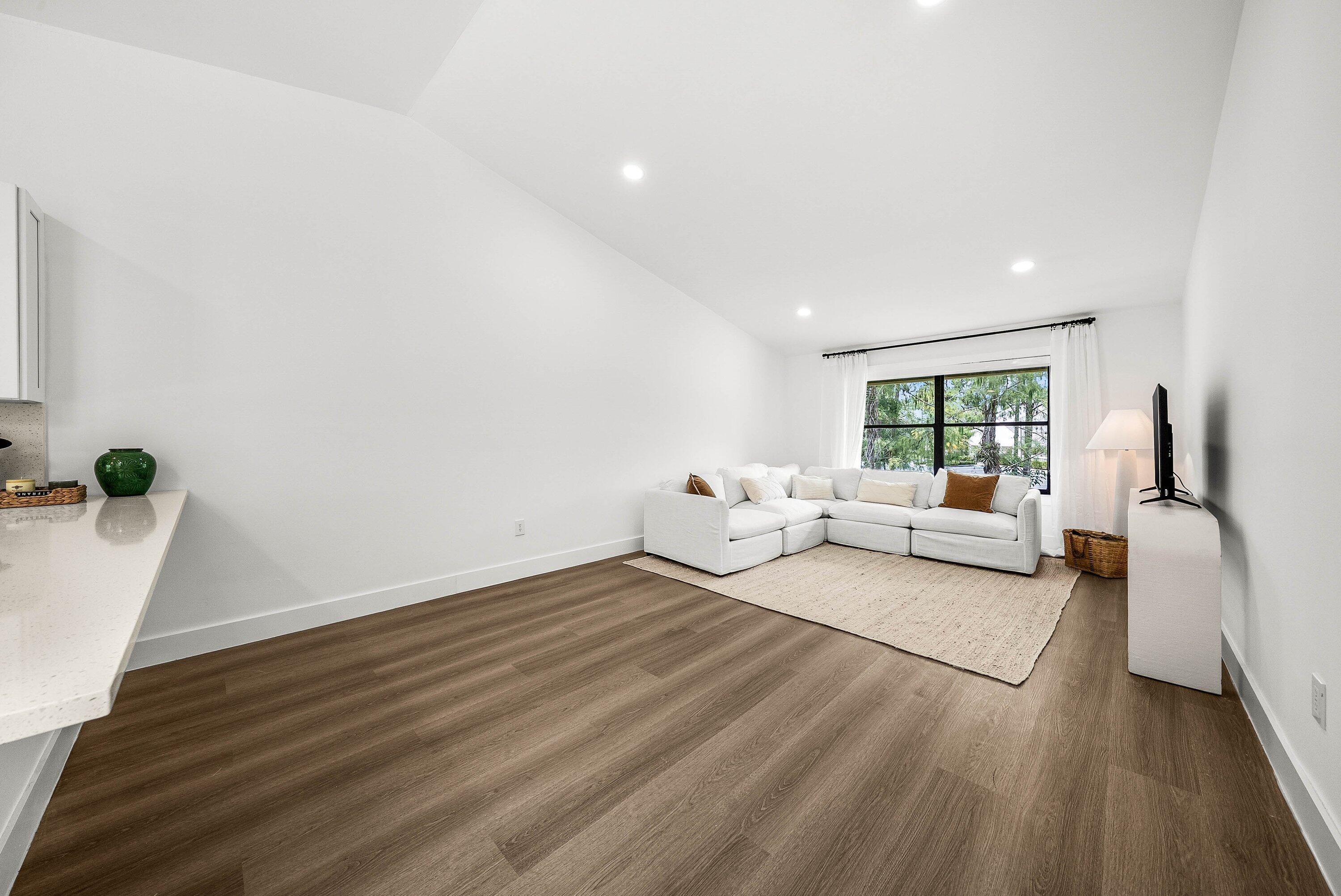 13105 Belhaven Court, Unit 15 Wellington, FL 33414 - Photo 17 of 31 Living Room