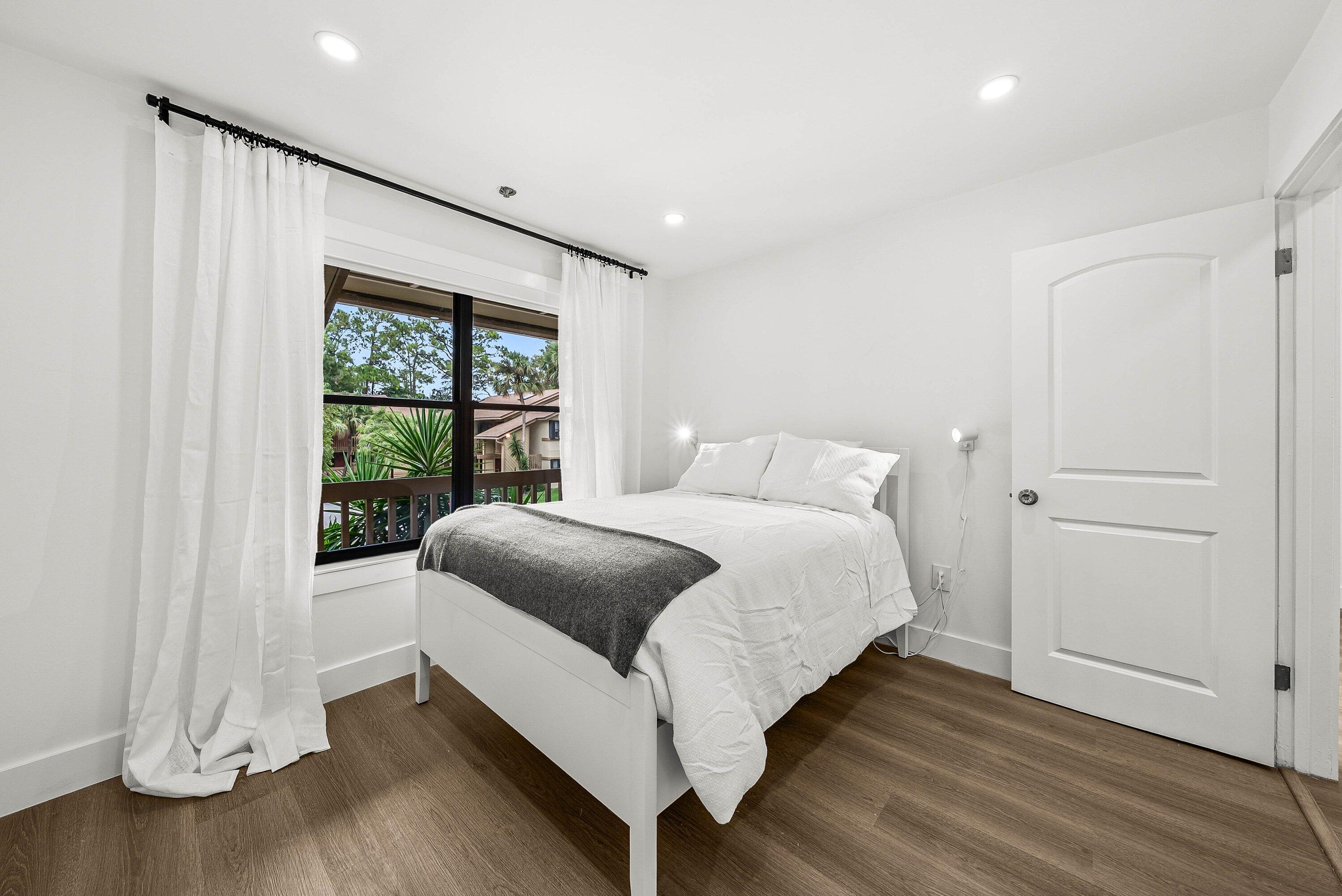 13105 Belhaven Court, Unit 15 Wellington, FL 33414 - Photo 21 of 31 017-13105BelhavenCourt-15-Wellington-FL-