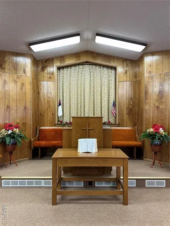 $130,000 | 111 West Monroe Avenue, Owensville, MO 65066