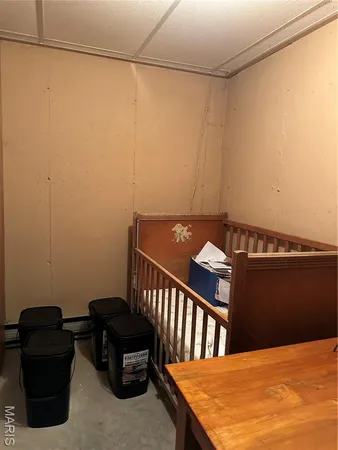 $130,000 | 111 West Monroe Avenue, Owensville, MO 65066