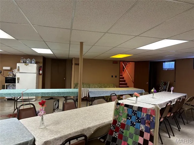 $130,000 | 111 West Monroe Avenue, Owensville, MO 65066